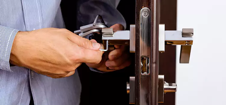 Commercial Door Lock Repair Largo